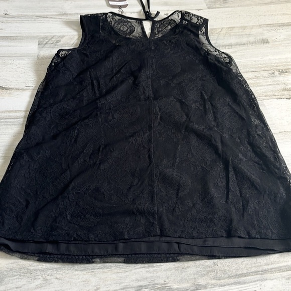 CAbi date night top size M. NWT - Picture 4 of 8